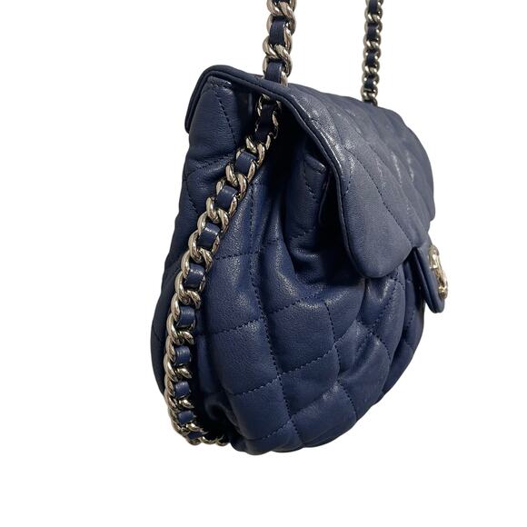 Chanel 2013 Chain Around Flap Bag Quilted Navy Blue Lambskin Leather - Picture 3 of 11